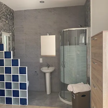 Penthouse Luxuriously Finished Off Tigne Point
